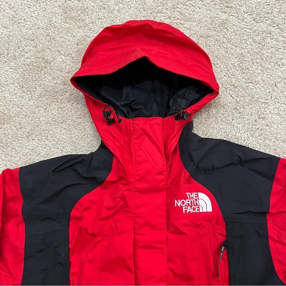 The North Face Women’s Gore-Tex Shell Coat Jacket Size XS Petites Red Hooded, - Picture 15 of 16